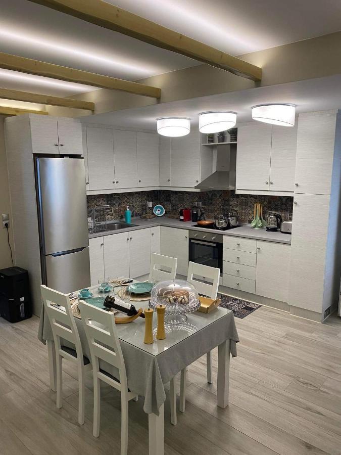 קרפאטוס Holiday Center מראה חיצוני תמונה